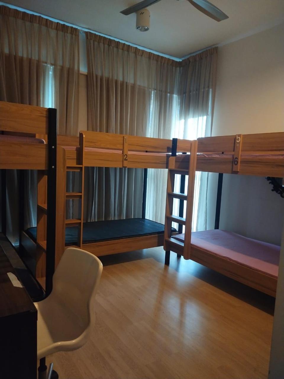 Regalia Exclusive Hostel Kuala Lumpur Dış mekan fotoğraf