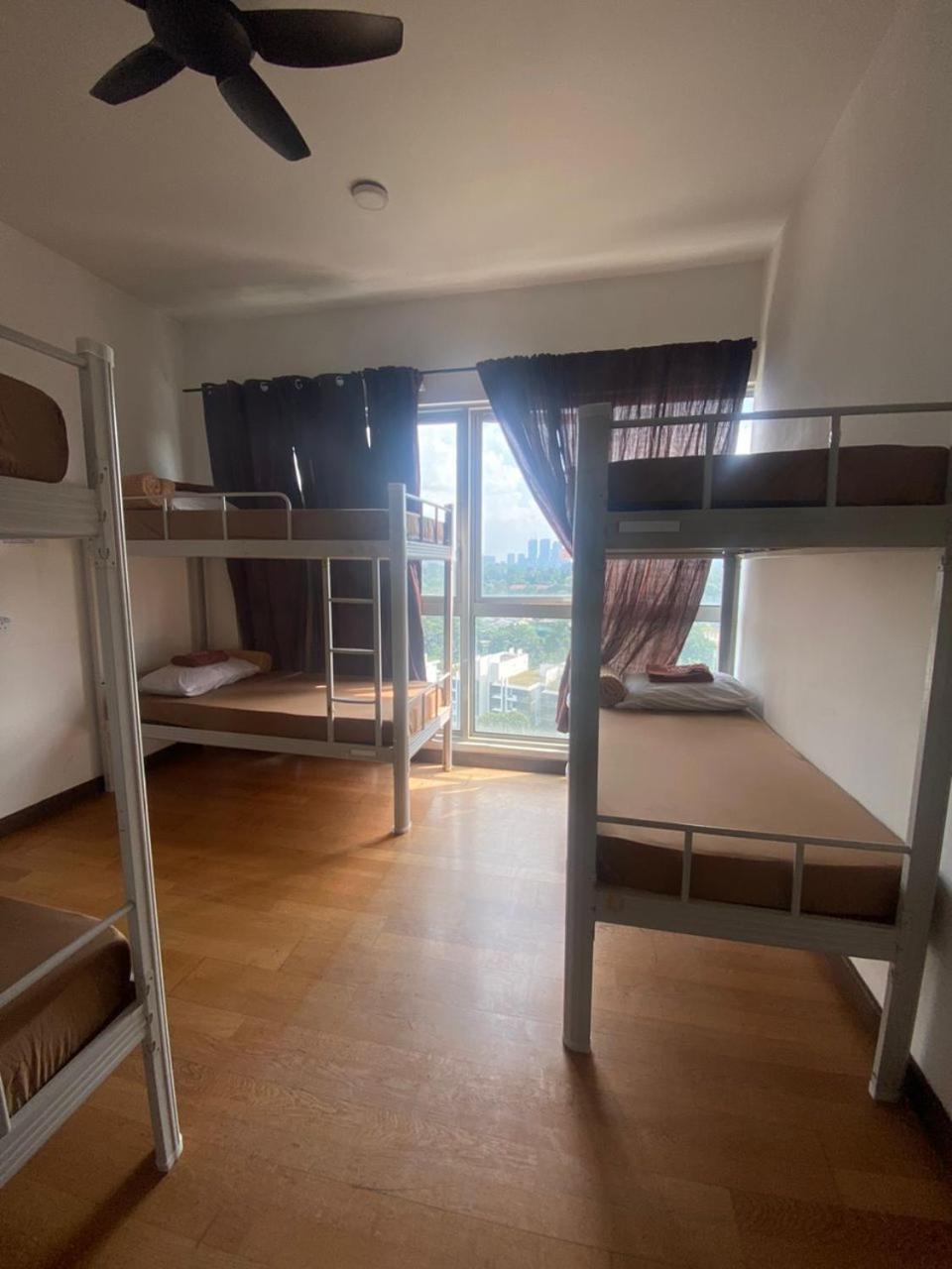 Regalia Exclusive Hostel Kuala Lumpur Dış mekan fotoğraf