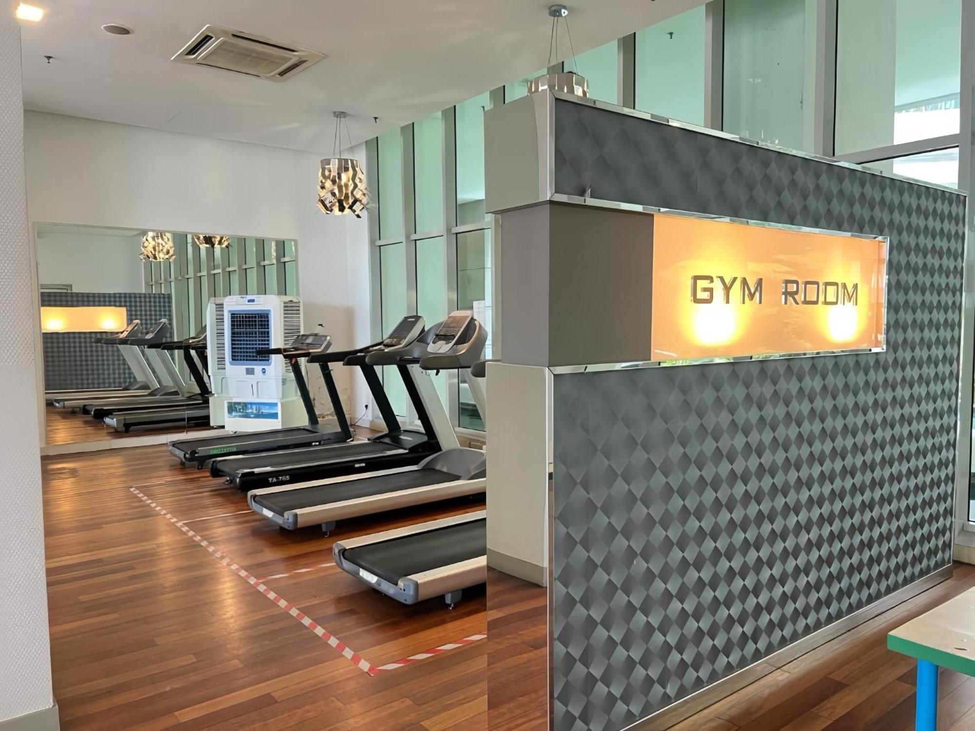 Regalia Exclusive Hostel Kuala Lumpur Dış mekan fotoğraf