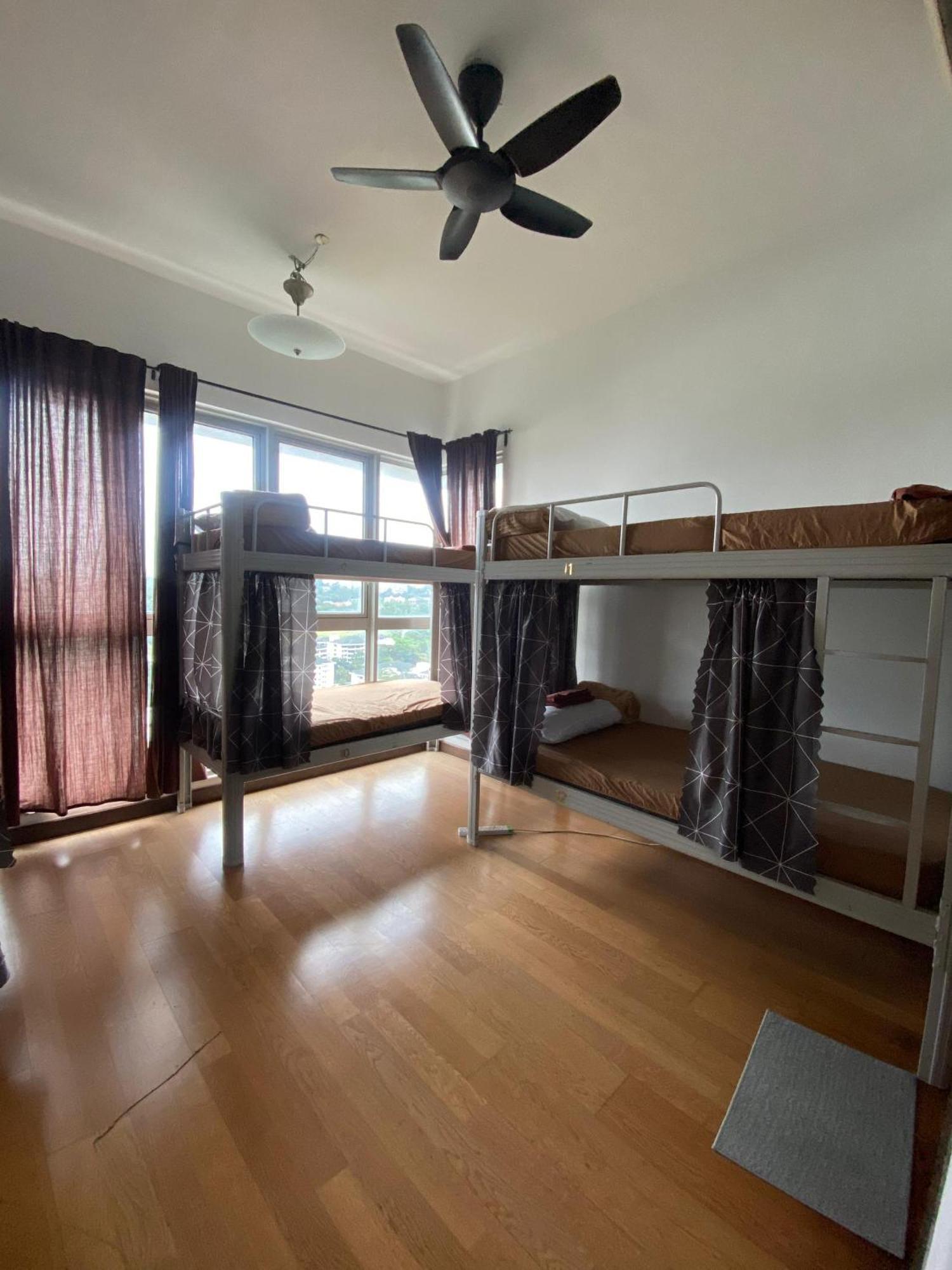 Regalia Exclusive Hostel Kuala Lumpur Dış mekan fotoğraf